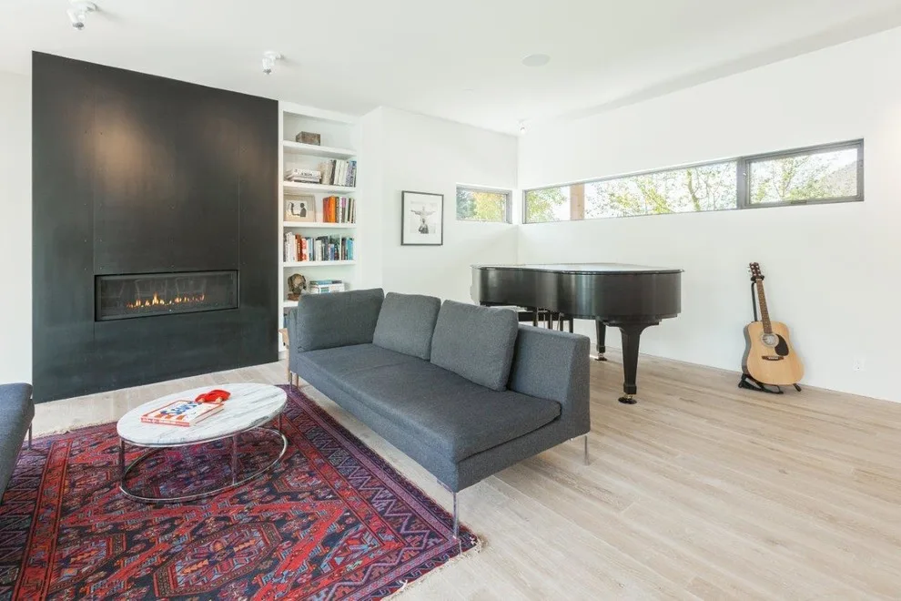 Contemporary Jackson Residence by New West Building Company - Photo 8