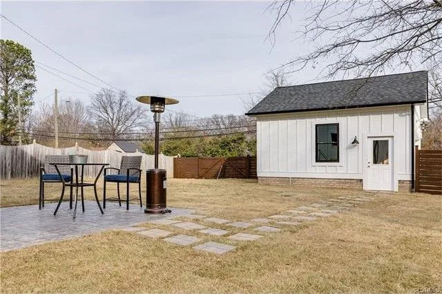 Welcome to the Contemporary Farmhouse by Cava Companies - Photo 5