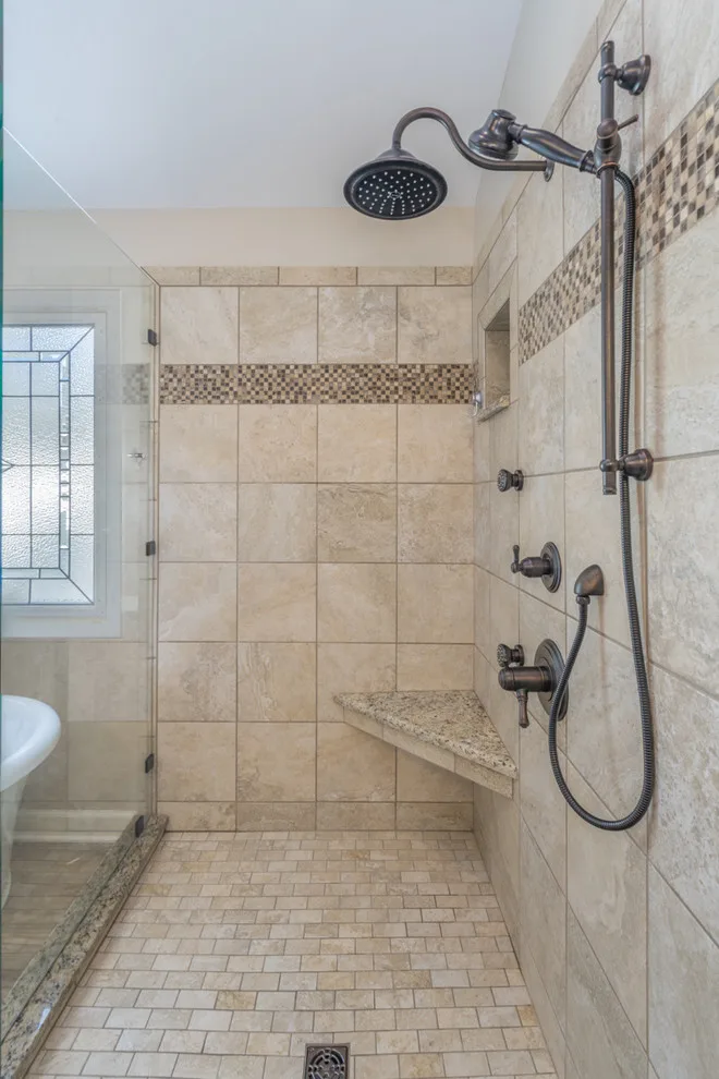 Glasgow Main Bathroom by Dunn Development, Inc. - Photo 5