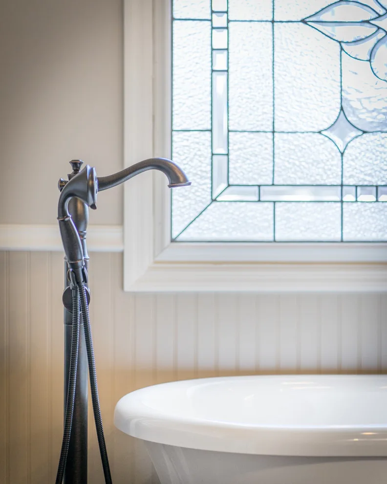 Glasgow Main Bathroom by Dunn Development, Inc. - Photo 11