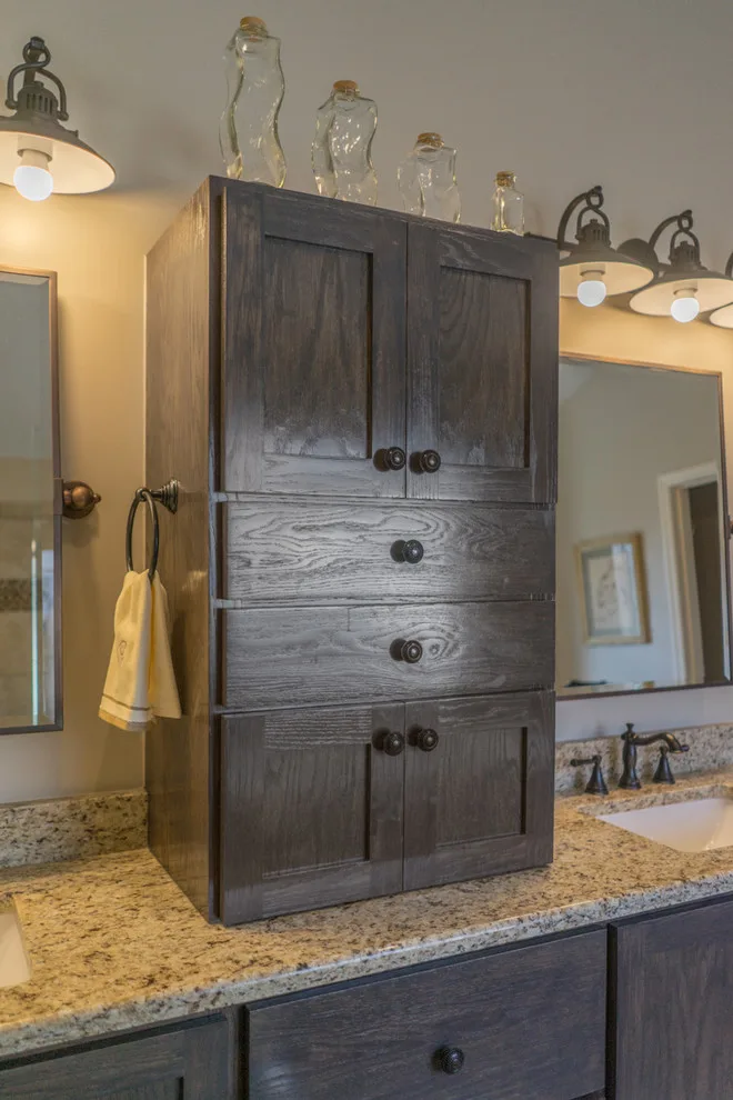 Glasgow Main Bathroom by Dunn Development, Inc. - Photo 6
