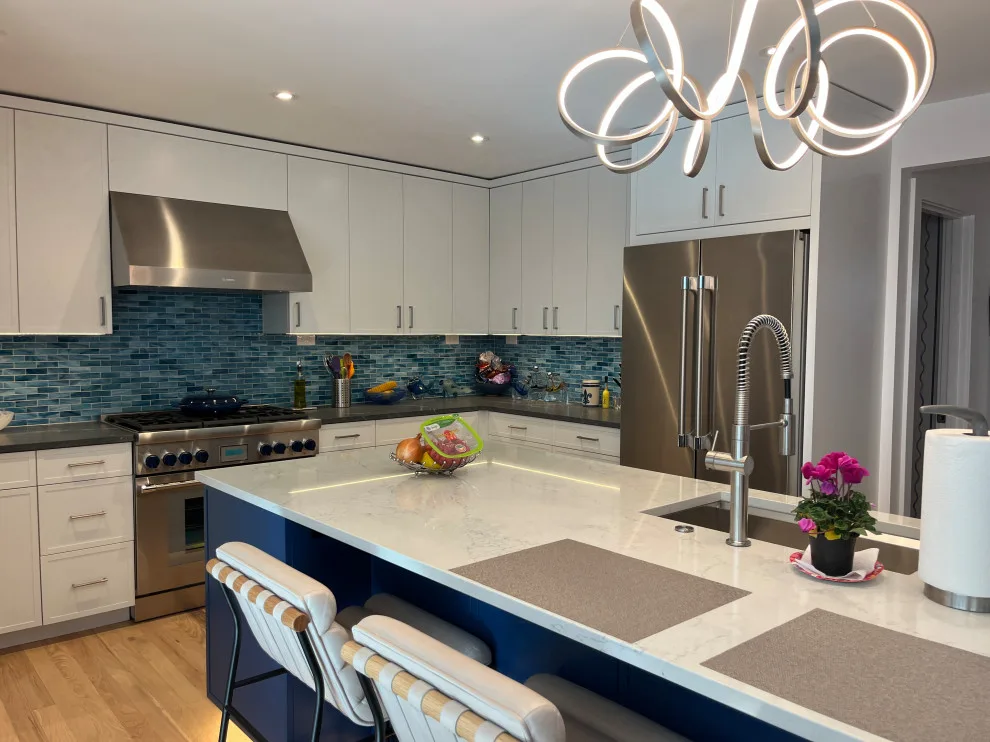 Glass Artist Studio and Exhibition by Designer Builders Inc. - Photo 13