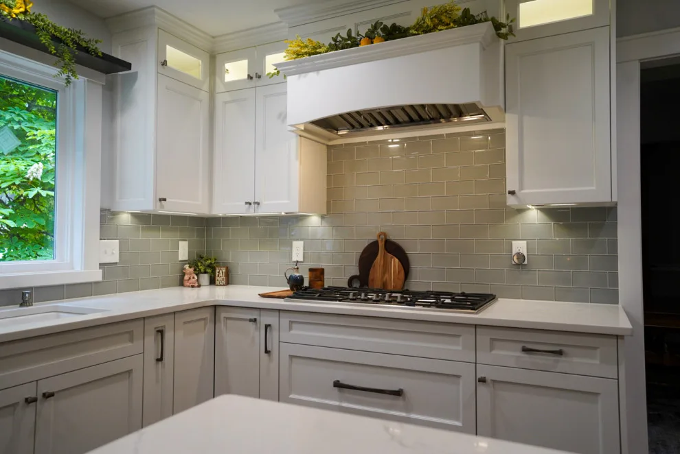 Gilded Kitchen by Imperial Builders Northwest - Photo 4