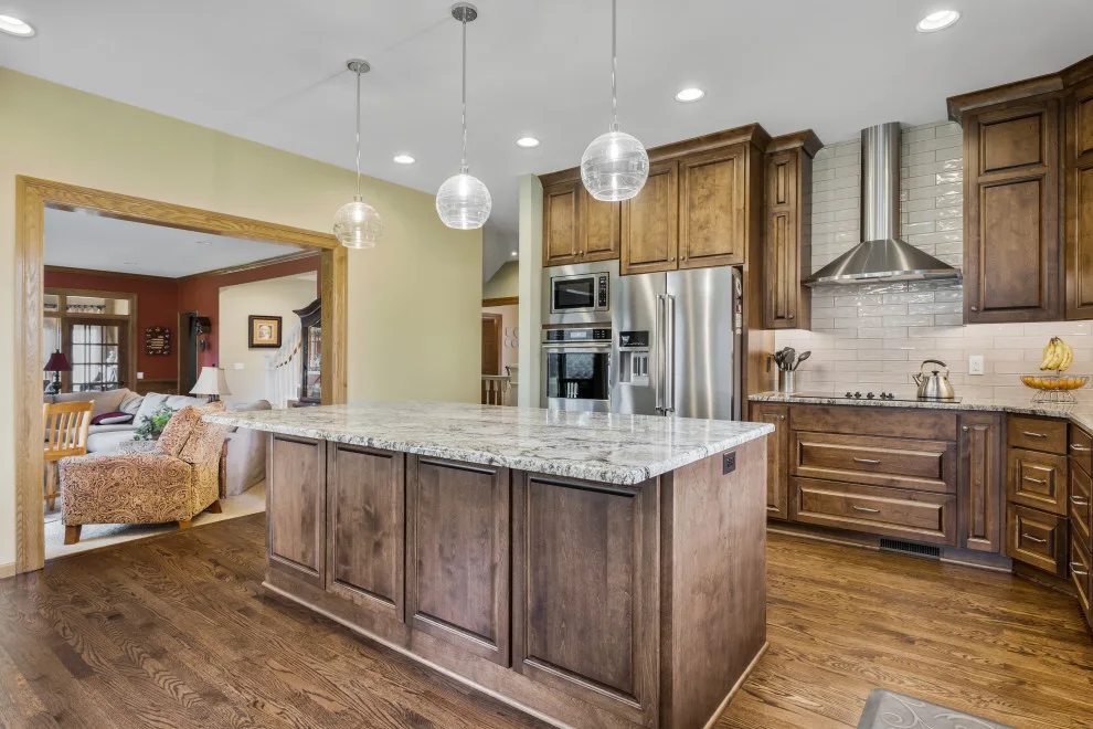 Bellepar Homes LLC - Photo 14