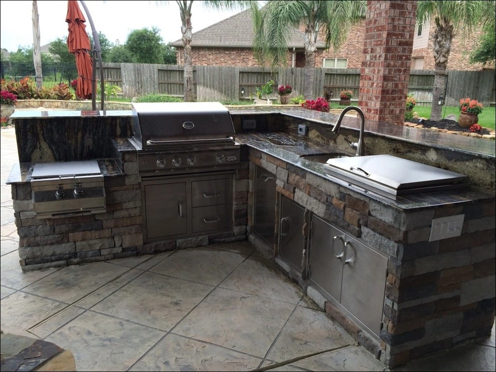 Camelot Outdoor Living - Photo 8
