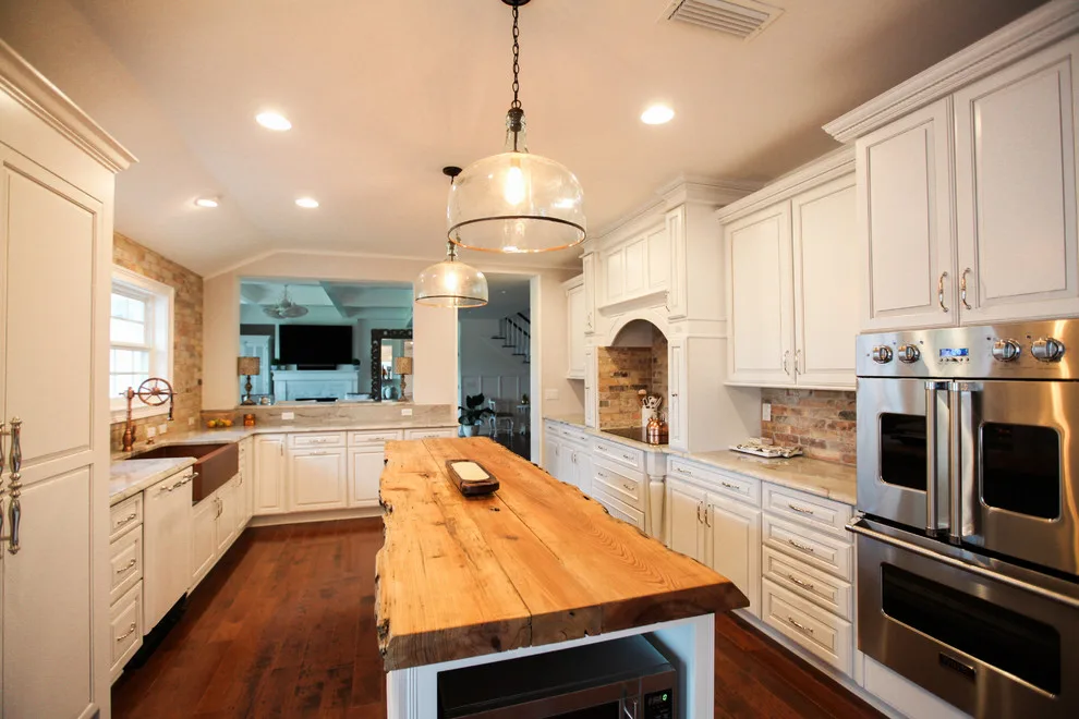 Granada Culinary Renovation by Sandifer Design Build - Photo 9
