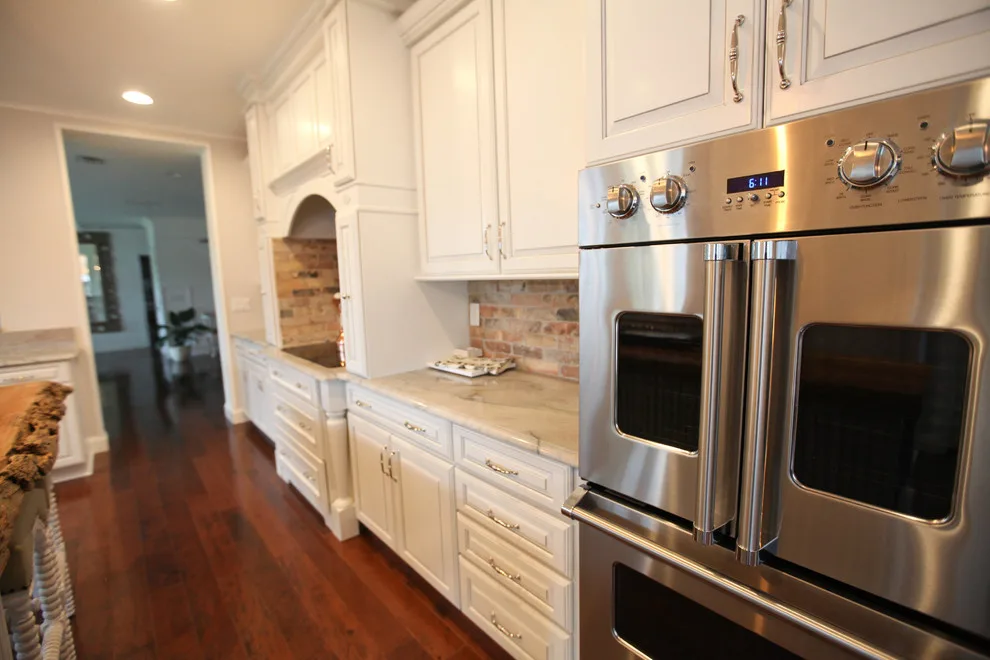 Granada Culinary Renovation by Sandifer Design Build - Photo 8