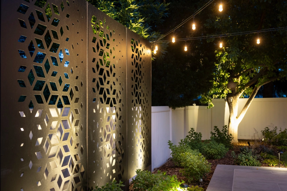 Modern Flow in Wellshire by C&H Landscaping - Photo 3