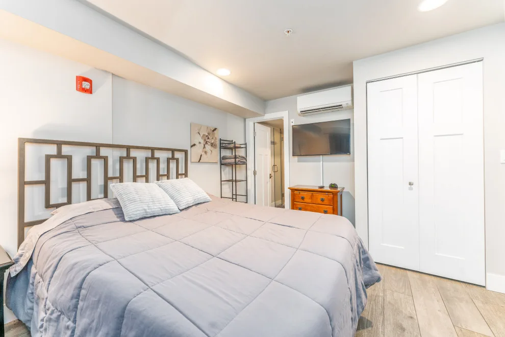 Grandview Condominium Renovation by Apex Building Services - Photo 5