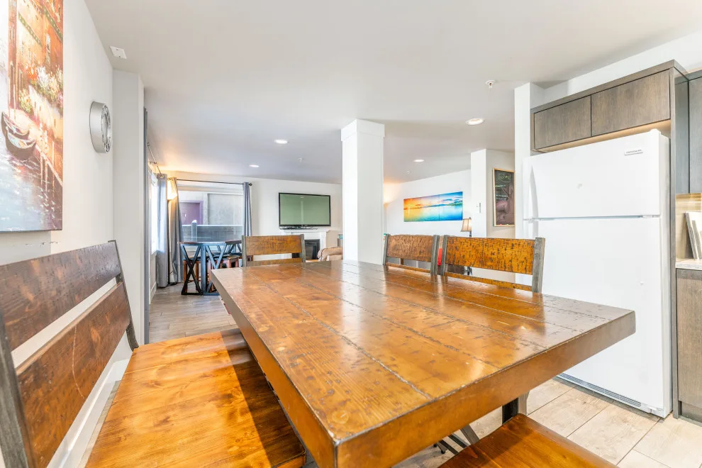 Grandview Condominium Renovation by Apex Building Services - Photo 11