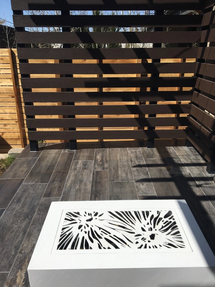 Highlands Modern by C&H Landscaping - Photo 5