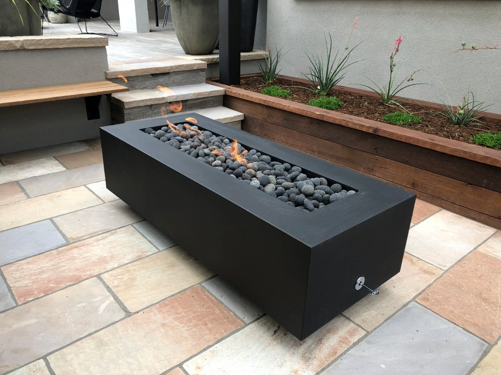Modern Oasis by C&H Landscaping - Photo 12