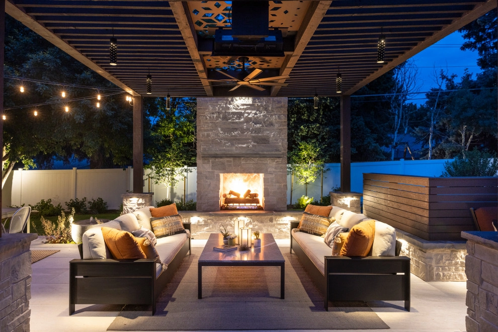 Modern Flow in Wellshire by C&H Landscaping - Photo 10