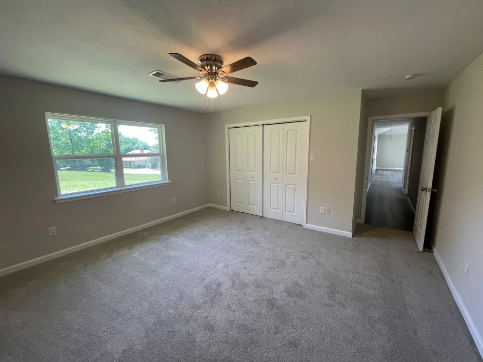 Emerald Thorn Drive by New Life Construction - Photo 8