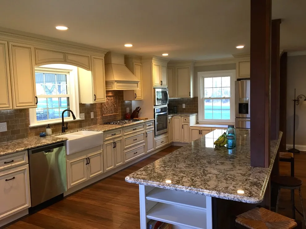 Eco-Friendly Forest Kitchen by Badin Lake Builders - Photo 4
