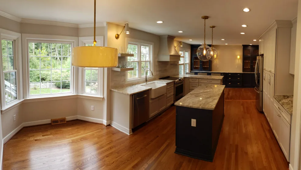 Greenridge Road Kitchen by Maison Construction And Renovations - Photo 2