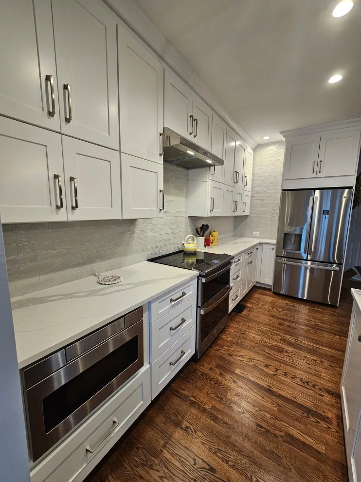 Modern Kitchen 75 - 100K by Conservation Renovations Inc. - Photo 14