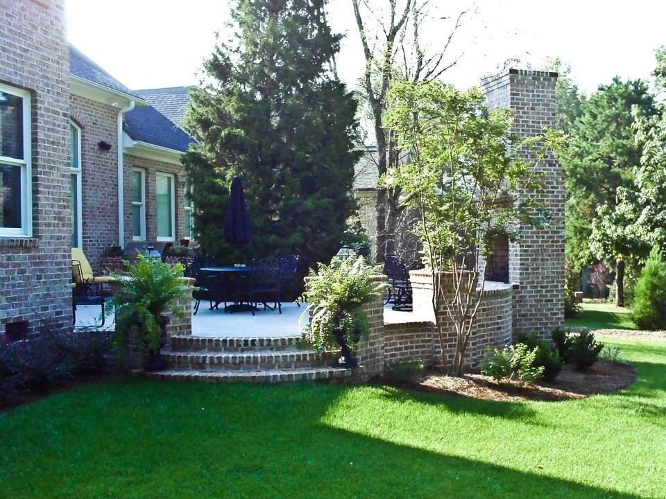 Portfolio by Capstone Landscape Management - Photo 14
