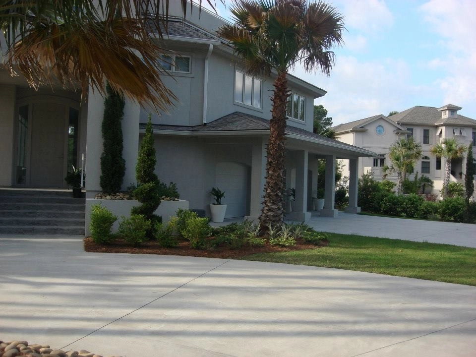 Carolyn's Landscapes Portfolio by Carolyn's Landscaping, Inc. - Photo 22