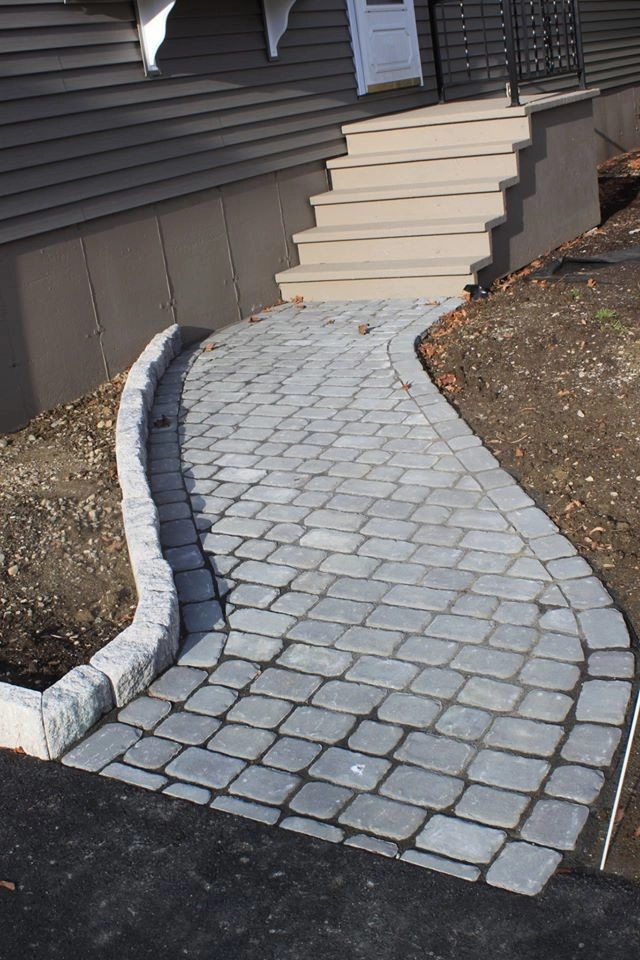 Carrier's Lawn & Landscape LLC - Photo 11