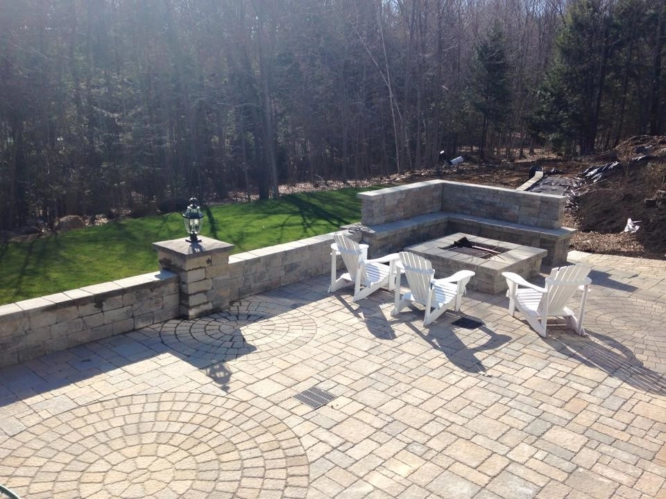 Carrier's Lawn & Landscape LLC - Photo 13