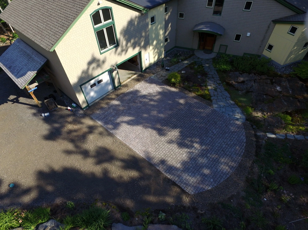 Carrier's Lawn & Landscape LLC - Photo 12