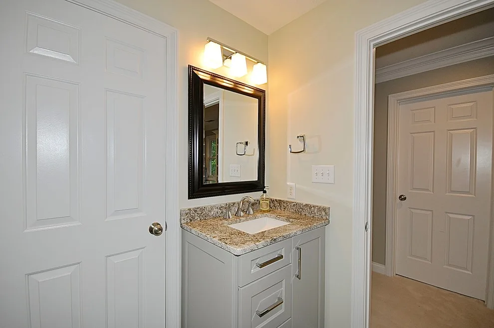 Oakleaf Bathrooms by GuyCo by The Guy Corporation - Photo 5