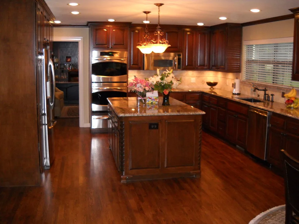 Abbott Construction - Photo 2
