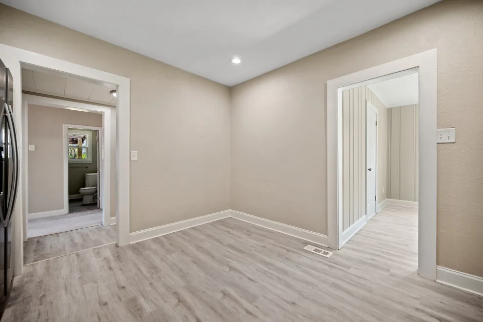 Beatty Construction & Roofing - Photo 9