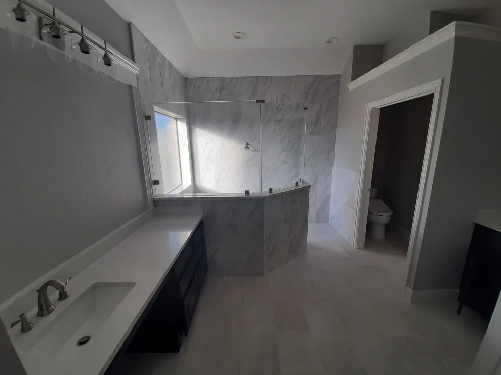 Accessible Shower for Individuals with Disabilities by Alcova Construction - Photo 4