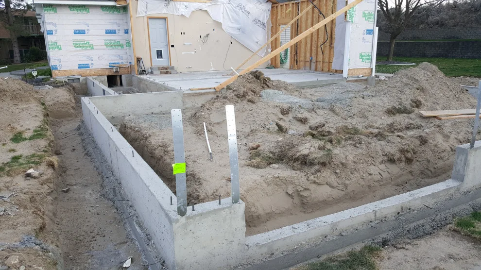 Built Construction & Electric - Photo 4
