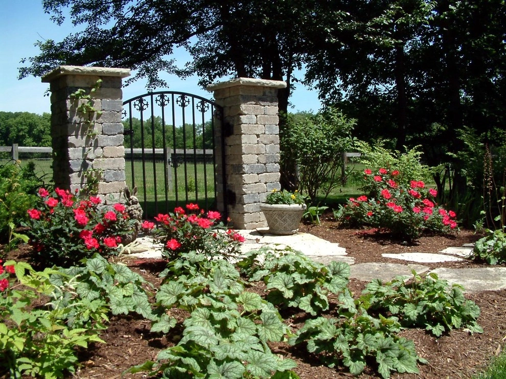 Naperville Private Residence Front Walkway by CB Conlin Landscapes Inc. - Photo 11