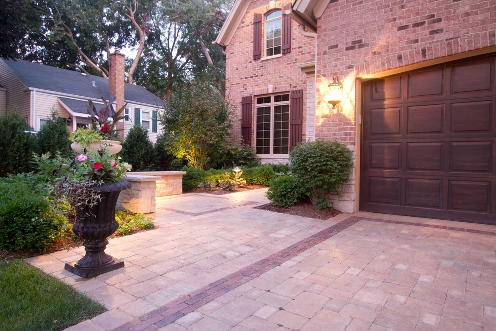 Wheaton Private Residence Pool by CB Conlin Landscapes Inc. - Photo 4