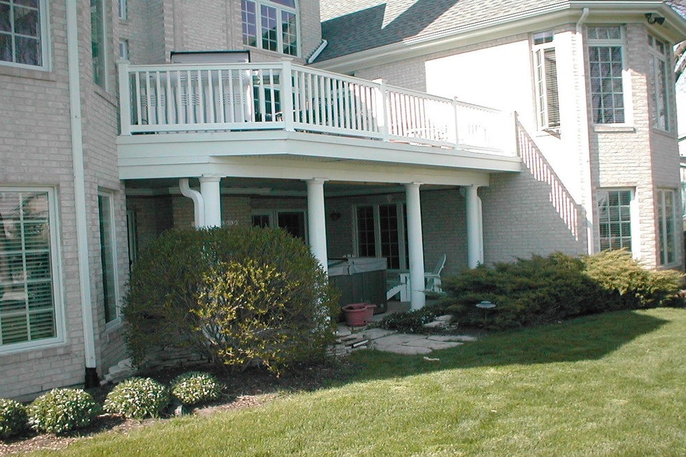 Glen Ellyn Private Residence Patio by CB Conlin Landscapes Inc. - Photo 4