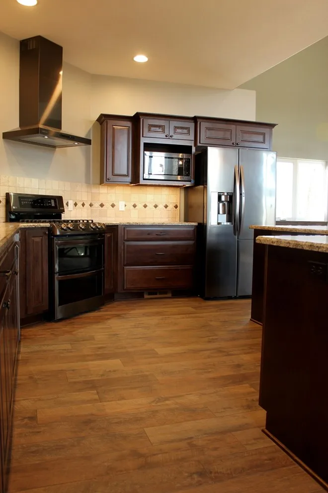 Custom Country by Heritage Home Works, LLC - Photo 4