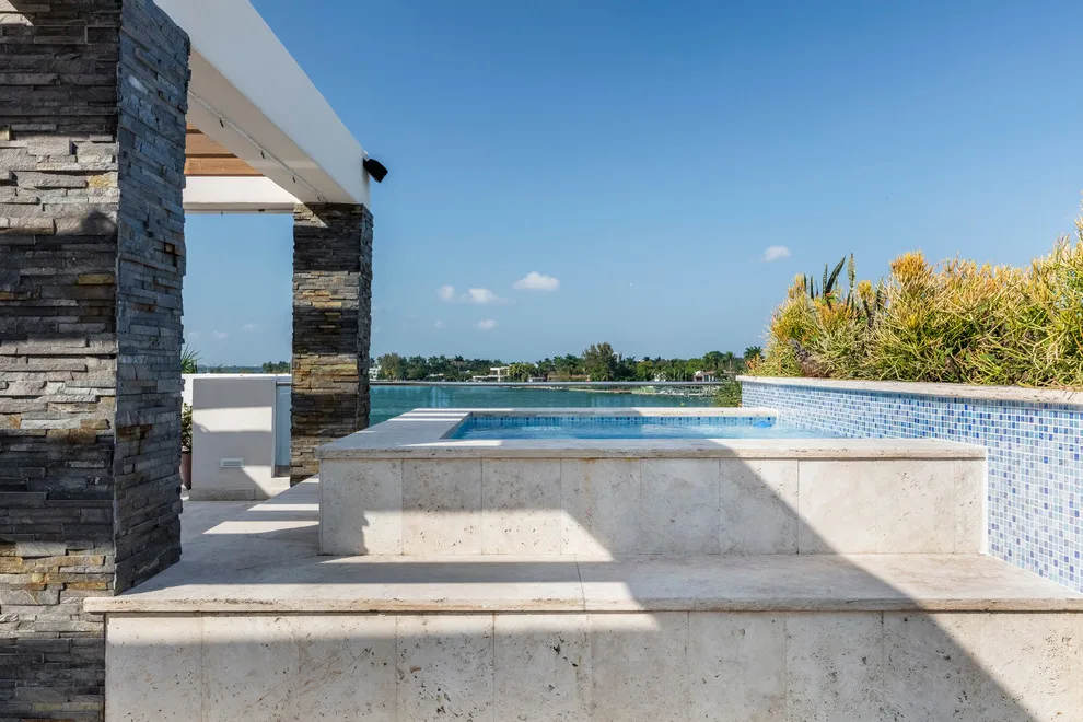Hibiscus Island Home by Oro Construction Solutions - Photo 3