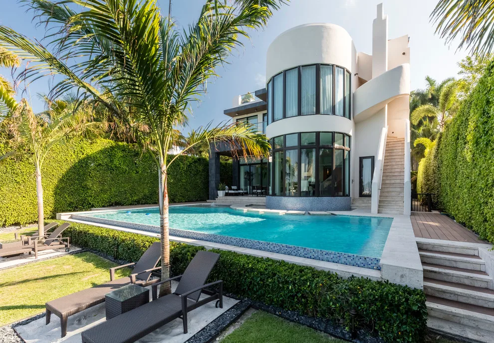 Hibiscus Island Home by Oro Construction Solutions - Photo 25