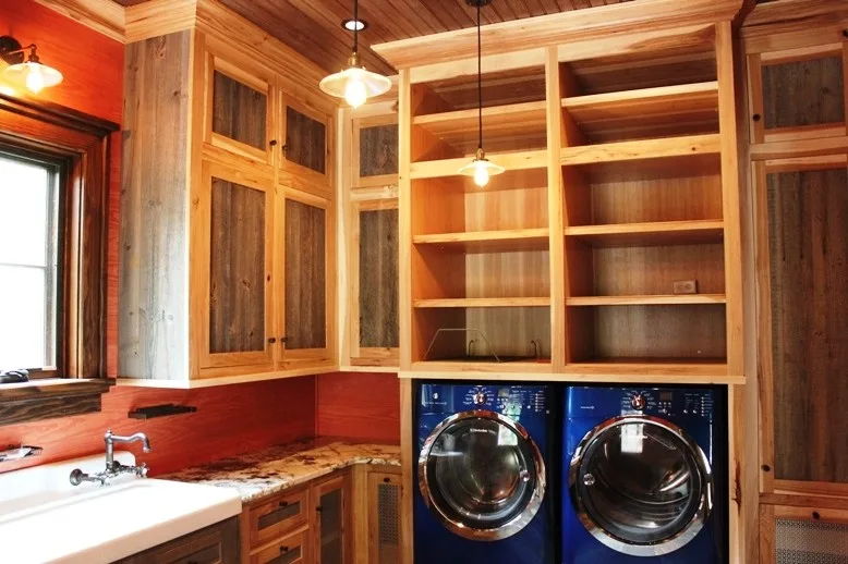 Hickory Ridge Entryway and Laundry Space by Morgan-Keefe Builders, Inc. - Photo 8