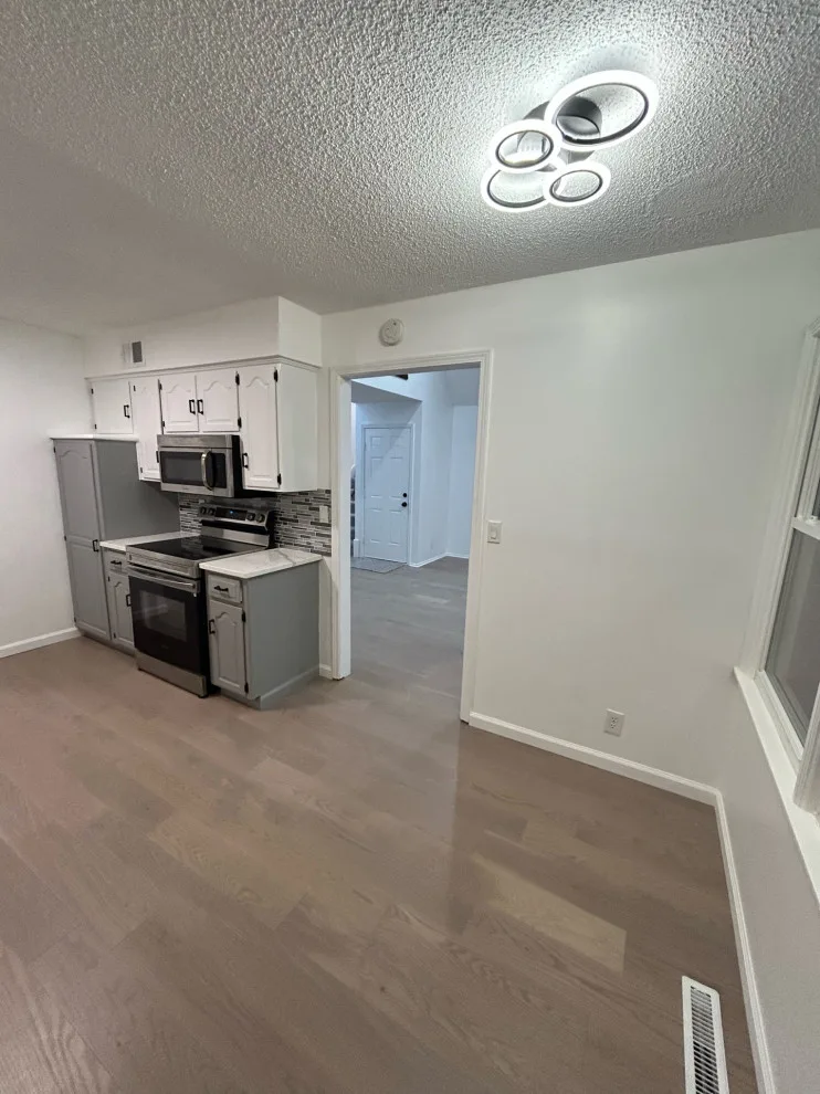 Cove Renovation Project by Built 2 Last Contractors - Photo 9