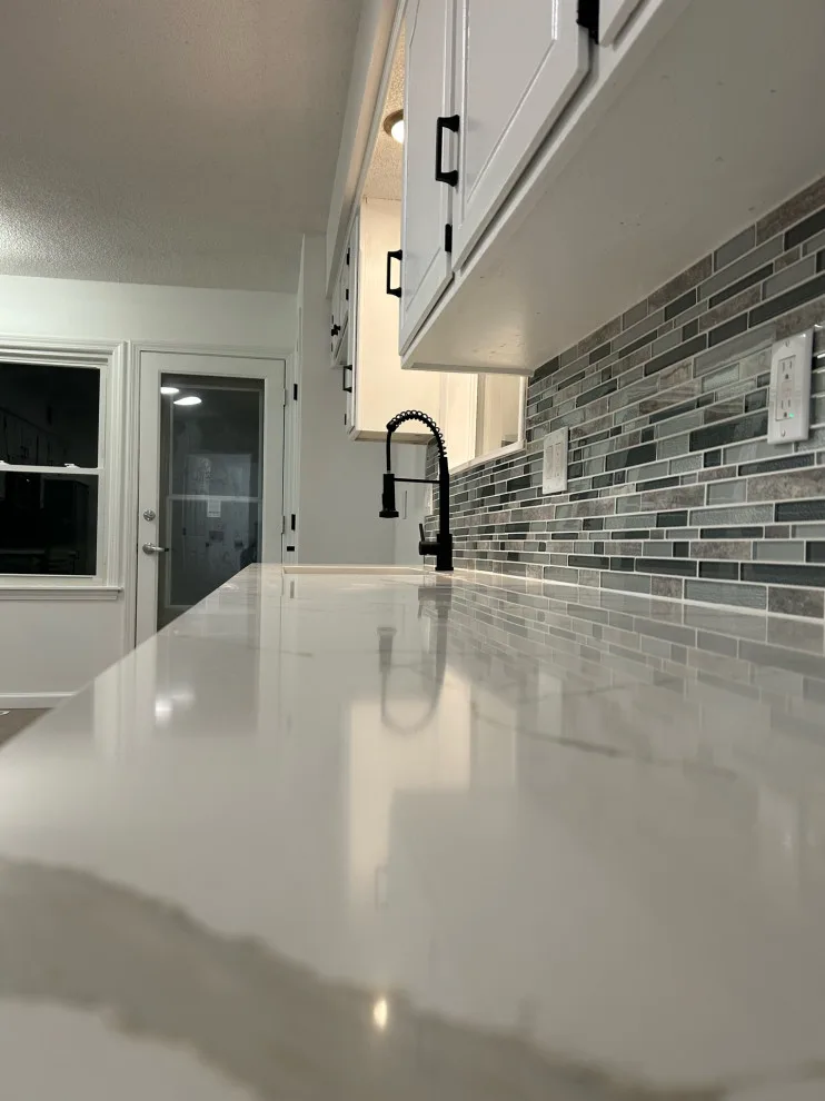 Built 2 Last Contractors - Photo 13