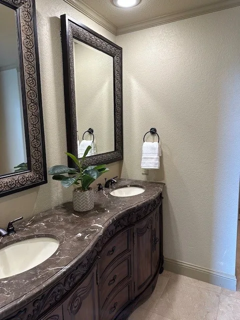 Show House Home Staging - Photo 7