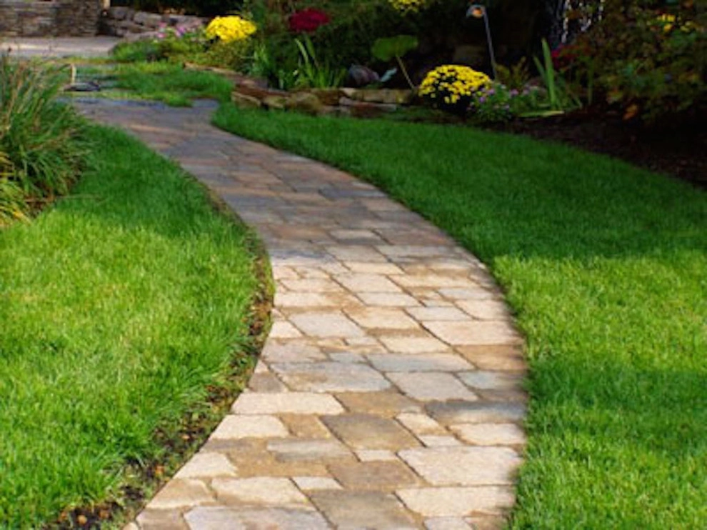 Central Big & Small Landscaping LLC - Photo 4