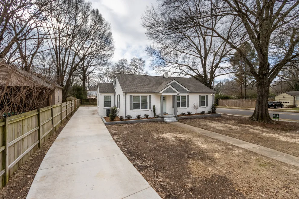 Highland Park Complete Home Renovation by HillCo Construction & Interior Transformations - Photo 19