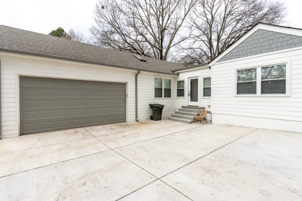 Highland Park Complete Home Renovation by HillCo Construction & Interior Transformations - Photo 24
