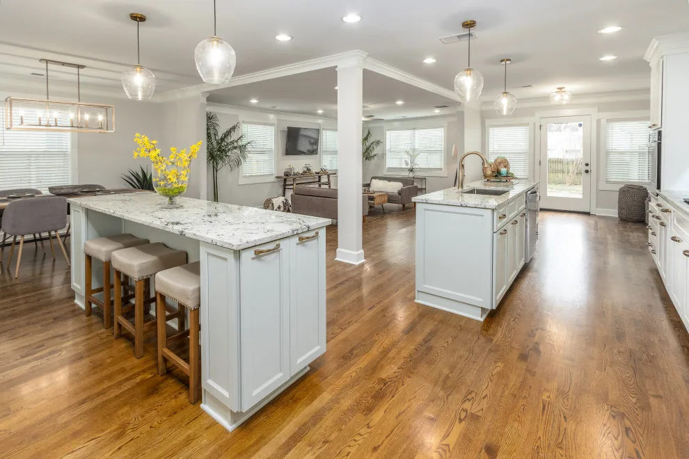 Highland Park Complete Home Renovation by HillCo Construction & Interior Transformations - Photo 4