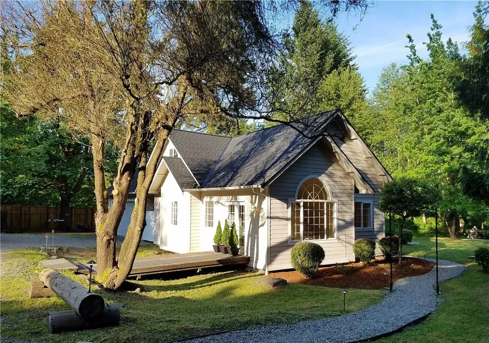 Integrity Roofing & Construction - Photo 9