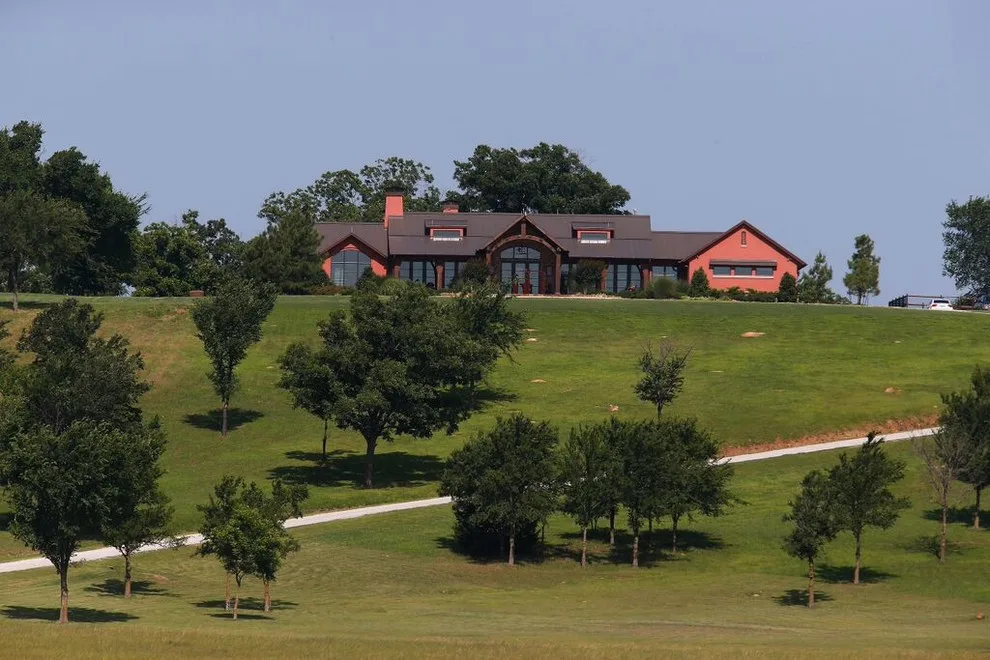 Contemporary Hillside by Powers Design & Build, LLC - Photo 10