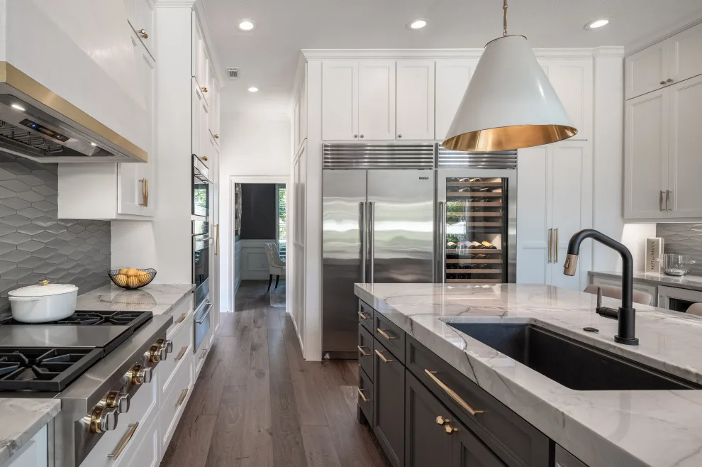 Hinton's Renovation Project by Romo Remodeling - Photo 5