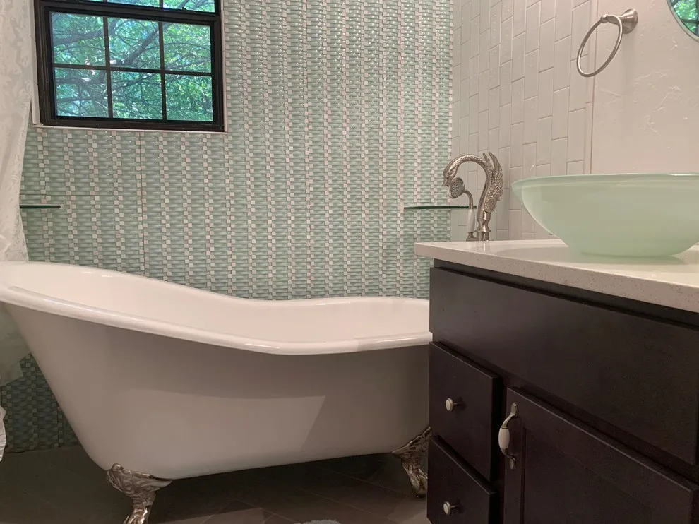 Heritage Restroom by Home Renew - Photo 4
