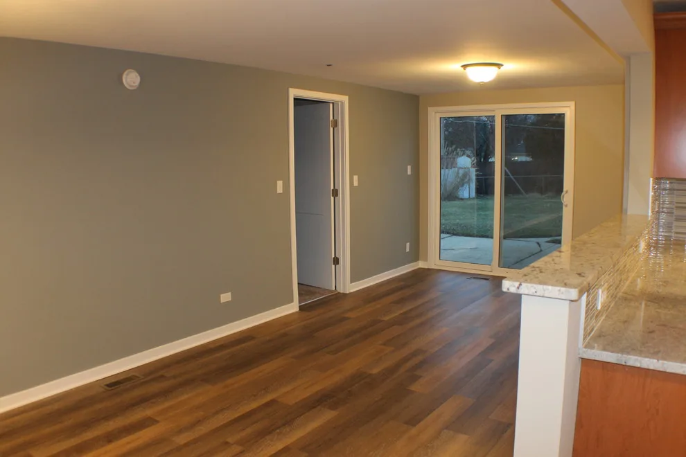 Hoffman Estates Renovation by Old Towne Custom Builders, Inc. - Photo 9